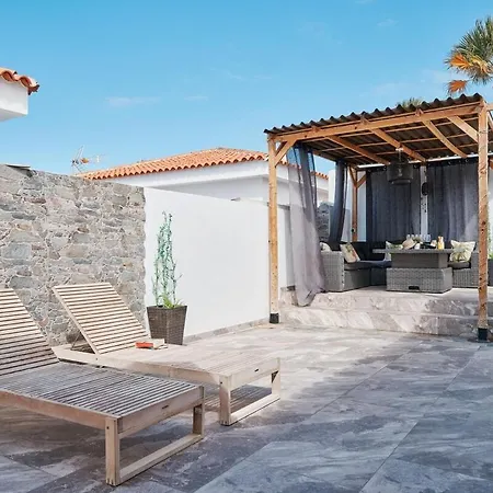 Casa Pura Vida Callao Salvaje