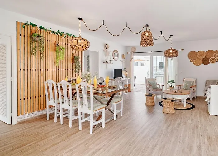 Casa Pura Vida Villa Callao Salvaje